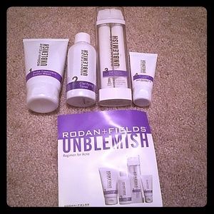 Rodan & Fields Unblemish Set